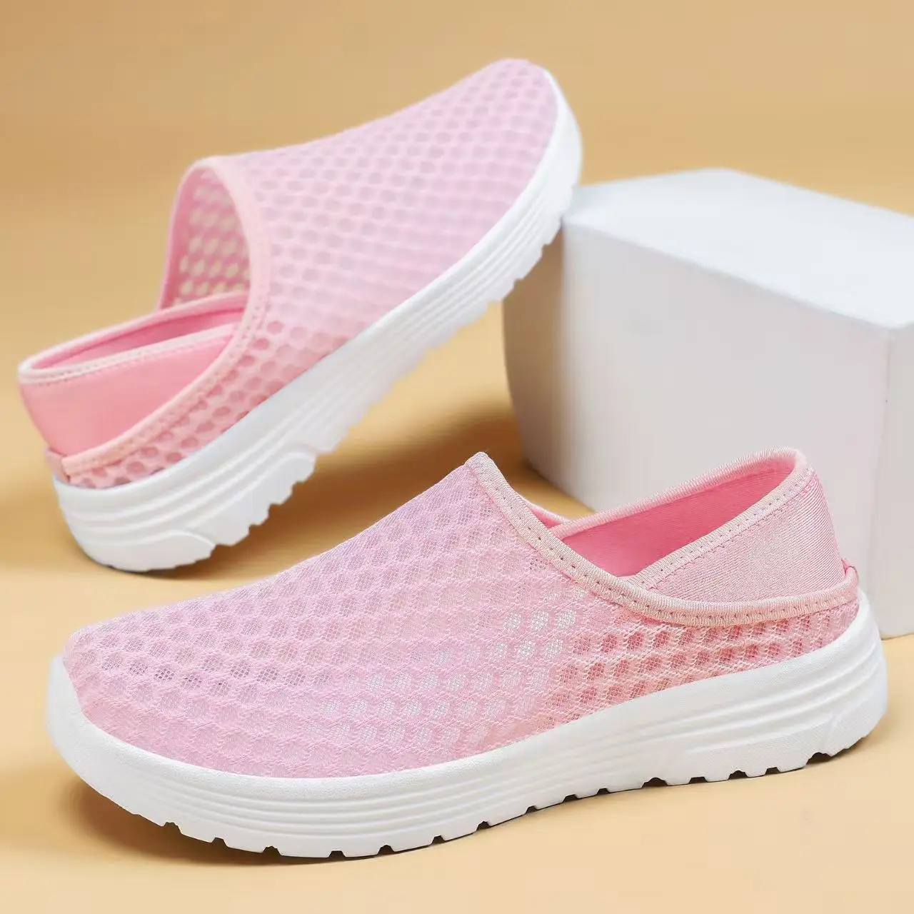 

Women Summer New Big Size Mesh Casual Sneakers Soft sole Lightweight Non Slip Breathable Slip On Walking Shoes Half Slippers