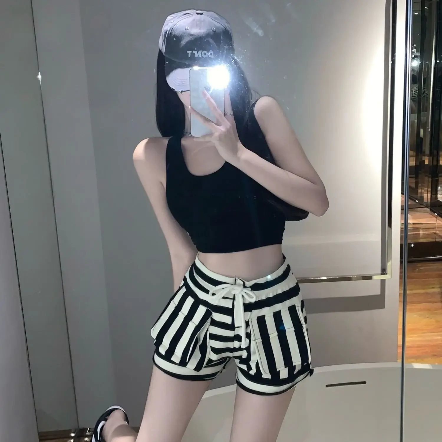 Female Short Pants Baggy Loose Elastic Waist Women's Shorts Gym High Running Fitness Sports Sport Low Price for Summer Flowy Hot