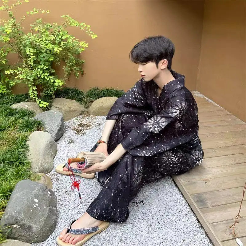 Vintage Black Men's Kimono Traditional Japanese Clothing Bathrobe Festive Event Photography Long Robe Yukata Male