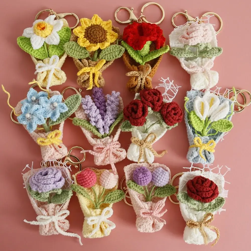 Creative Handmaking Crochet Keyrings Sweet Cute Flower Keyrings Knitted Flowers Roses Tulips Mini Bouquet Keychain Bag Pendant