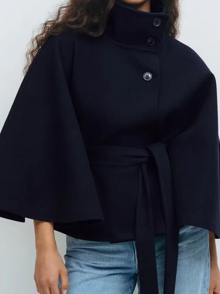 Chaquetas de retazos con fajas y cuello levantado, abrigos elegantes con mangas de murciélago para mujer, ropa de calle holgada con capa sólida para vacaciones 2025