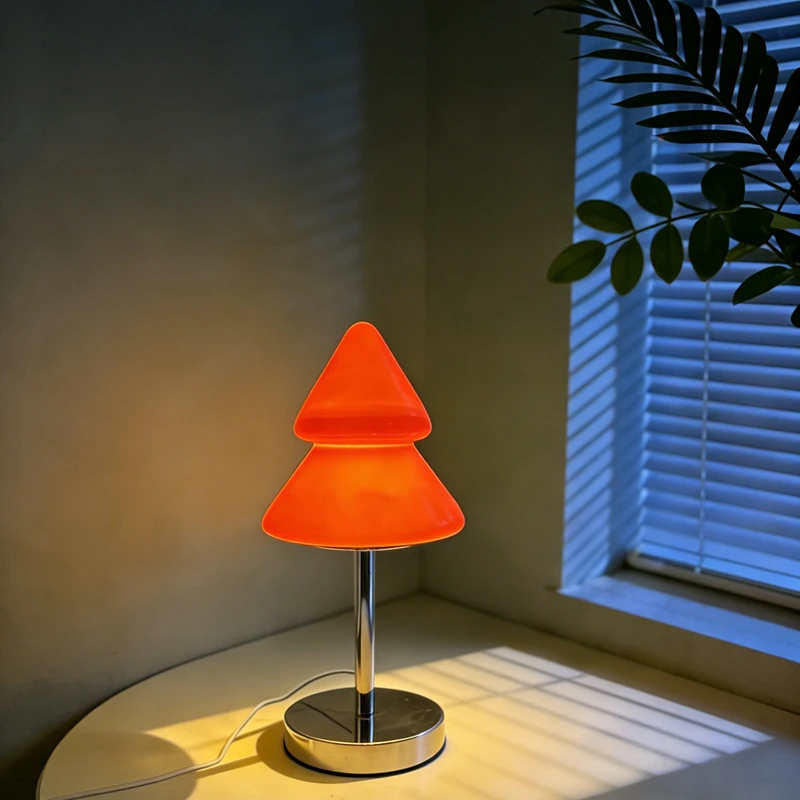 Nordycka lampa stołowa w stylu mid-century, kolorowa, dopaminowa, świąteczna, do sypialni, na stolik nocny, urocza ozdoba dekoracyjna, lampka nastrojowa na święta.