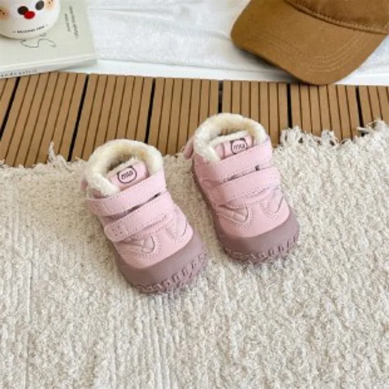 

2025 Winter Girls' Leisure Sports Shoes Hiking Shoes Children's New Comfortable Multi functional Leisure Shoes