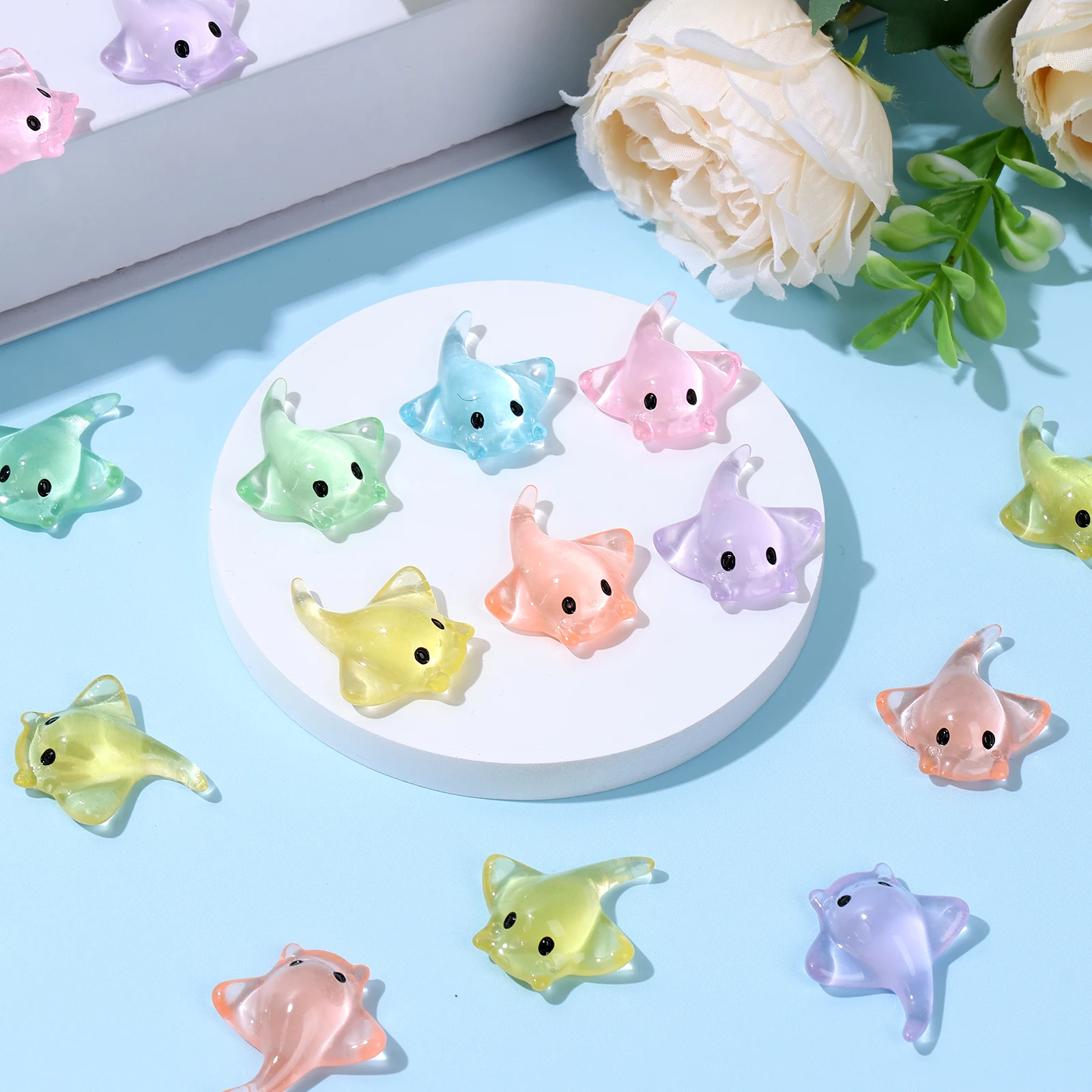 120Pcs Mini Sting Ray Figures Miniature Resin Stingrays Figurines Realistic Cute Sting Ray Decoration 6 Colors Portable Tiny