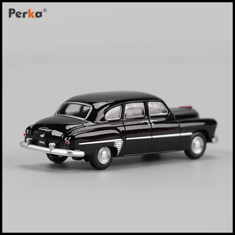 Perka モデル 1:64 ソビエト GAZ-12 ZIM セダン合金車モード大人のクラシックコレクションギフトディスプレイ少年のおもちゃ