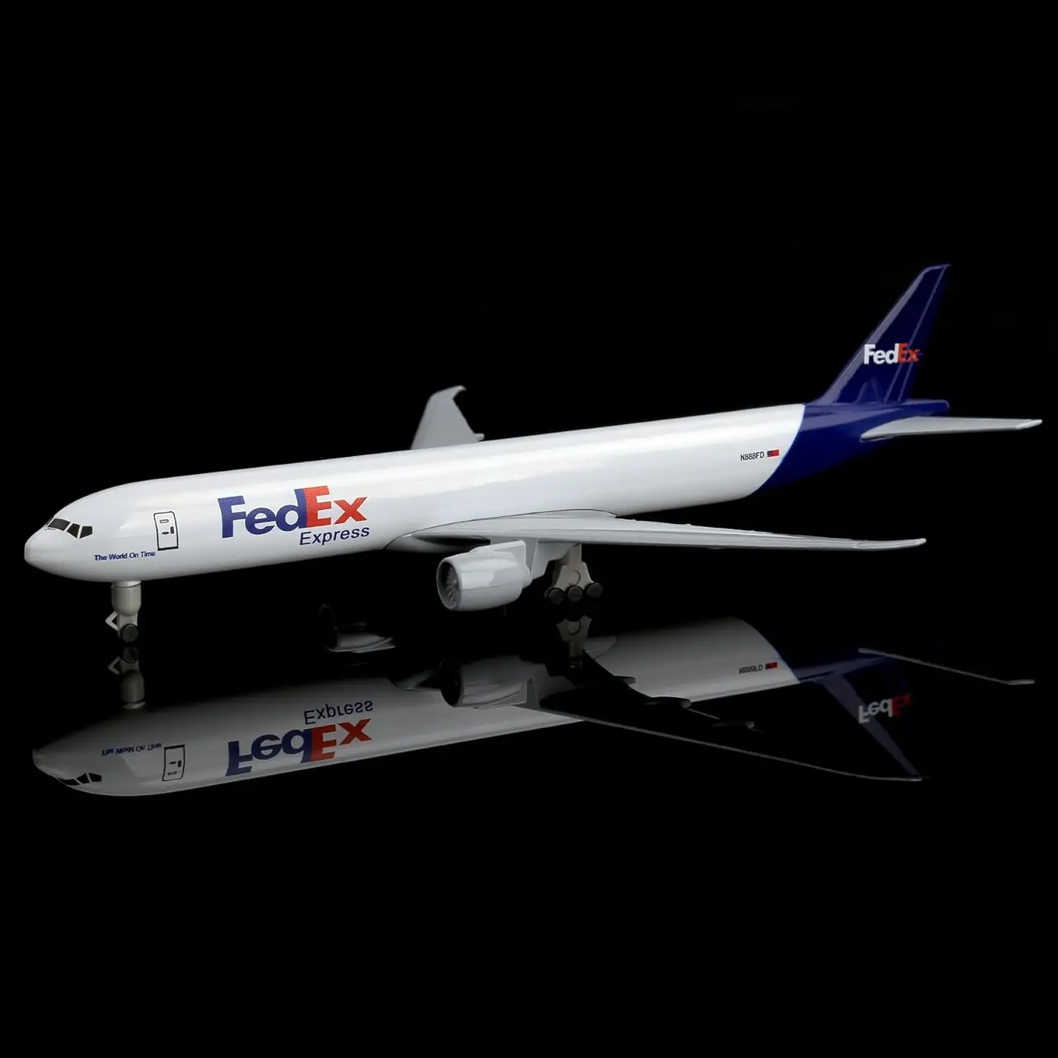 20cm Fedex B777 Airplane Model Toy Kit 1/300 scale Diecast Metal Airplane Model with Stand for Collections Displays or boy Gift
