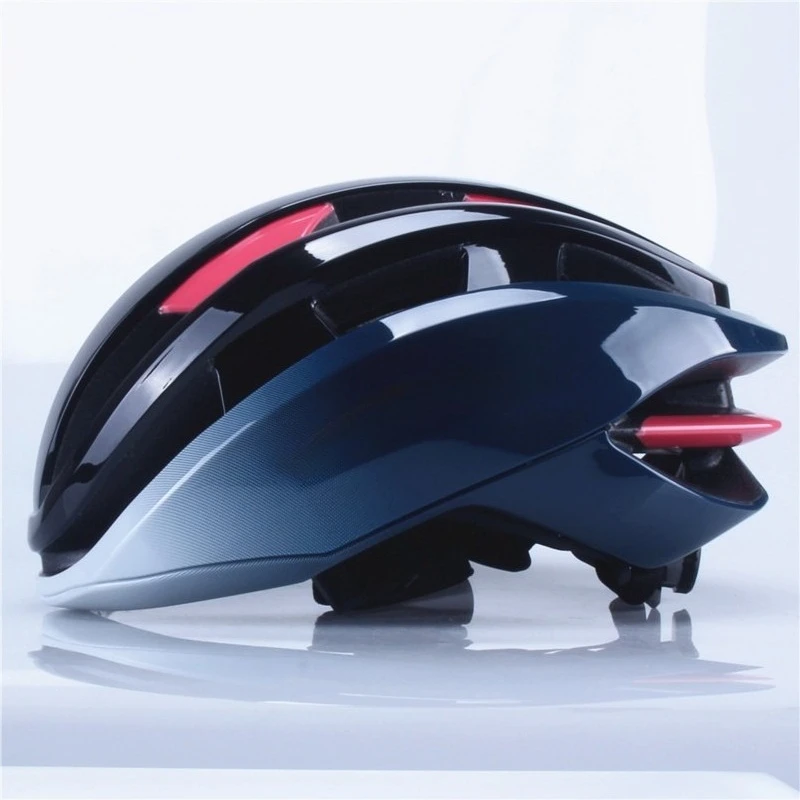 Professional road mountain bike cycling helmet universal summer breathable for men and women industrial grade equipment