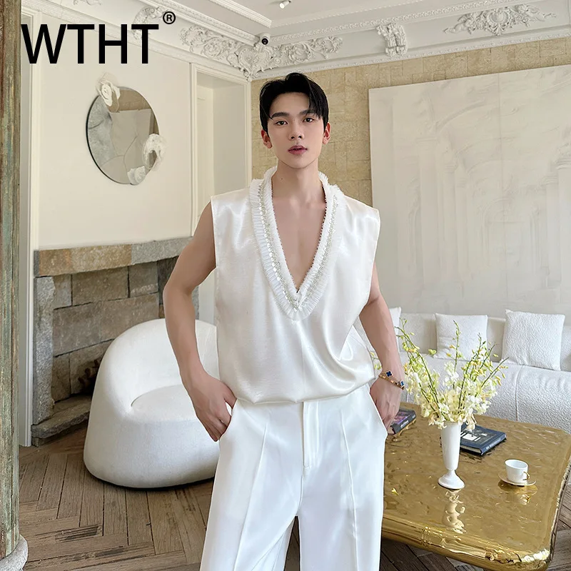 

WTHT Fashion Men‘s Solid Color Spliced Sequin Pleated Edge Camisole Trendy 2025 Summer V-neck Loose Tank Tops Male 2A1274