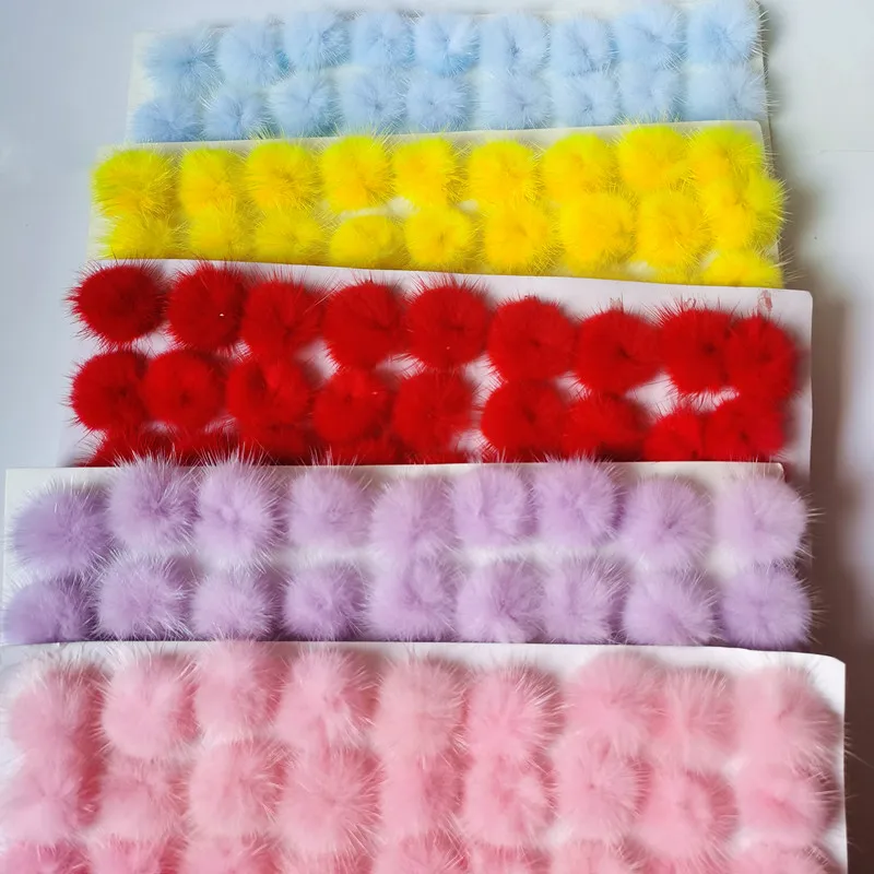 80 pieces of 30mm mink pompoms for sewing, knitting keychains, headwear, hair accessories, scarves, shoes and hats, DIY jewelry