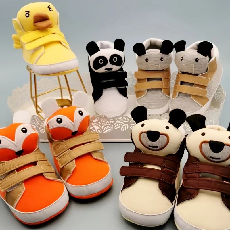 Spring and Autumn Baby Shoes For Men and Women 0-1 Year Old Soft Soled Cartoon Style Baby Walking Shoes