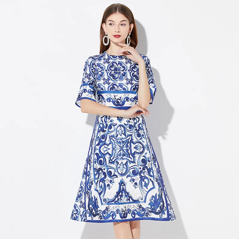 2024 Nowa letnia damska sukienka z krótkim rękawem O-Neck Wysokiej jakości elegancka sukienka retro Majolica Porcelain Print Runway Dress 3 kolory