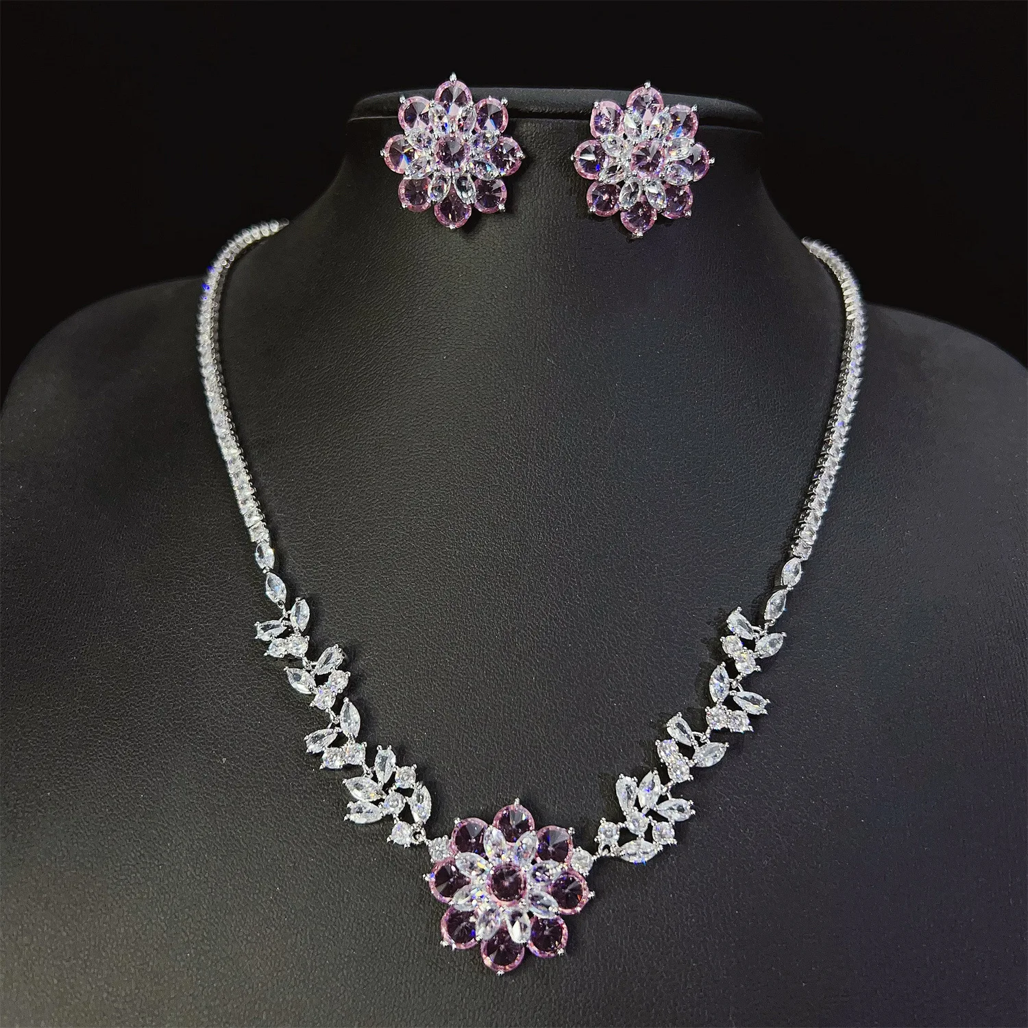 HIBRIDE Super Shiny Translucent Pink Flower Elegant Hundred Dress Shopping Party Accessories Necklace Earrings Women's Set S-510