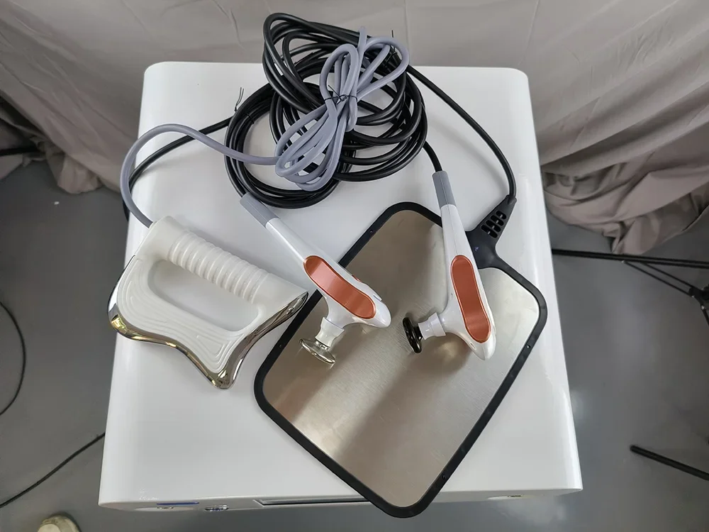 インディバ同様　高周波　448khz RET CET ラジオ波　INDIBA インディバ同様 高周波 448khz RET CET ラジオ波 INDIBA - メルカリ