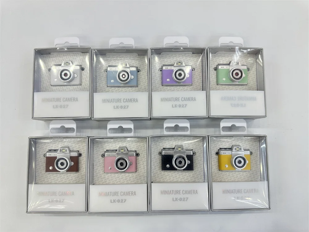 1080P Thumb Mini Camera Keychain Digital Camera Retro Camera HD Photo Travel Outdoor With Screen Support Memory Card for Kids