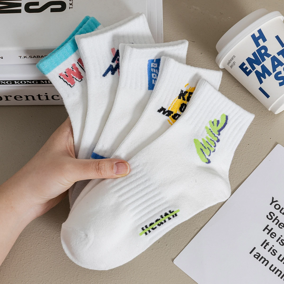 WHY Letter Shallow School Fitness Knit Short Socks Woman Ankle Socks Skate Gym Bicycle Hipster Personalized POP Streetwear