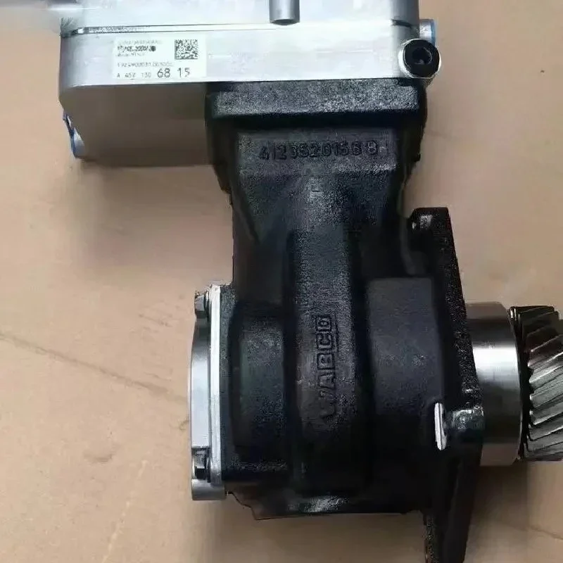 Original Engine Parts Single-cylinder Compressor A4571306815 Air Compressor 41235201568 Suitable for 1