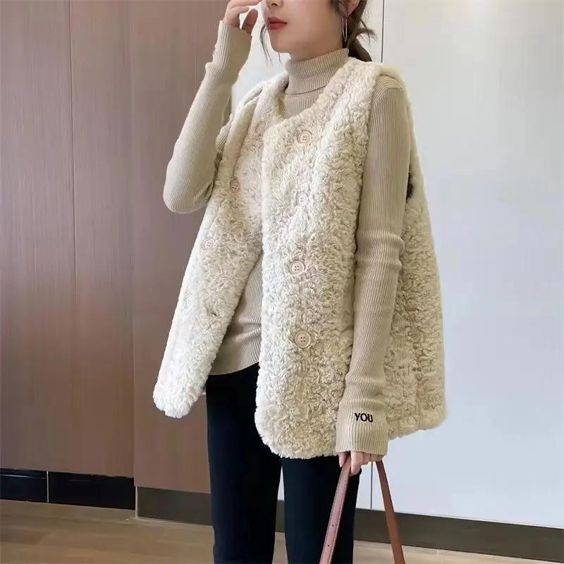 

Korean New Autumn Vests Fashion Warm Waistcoat Loose Thicken Jacket Double Breasted Sleeveless Vest Winter Clothes Women 2023