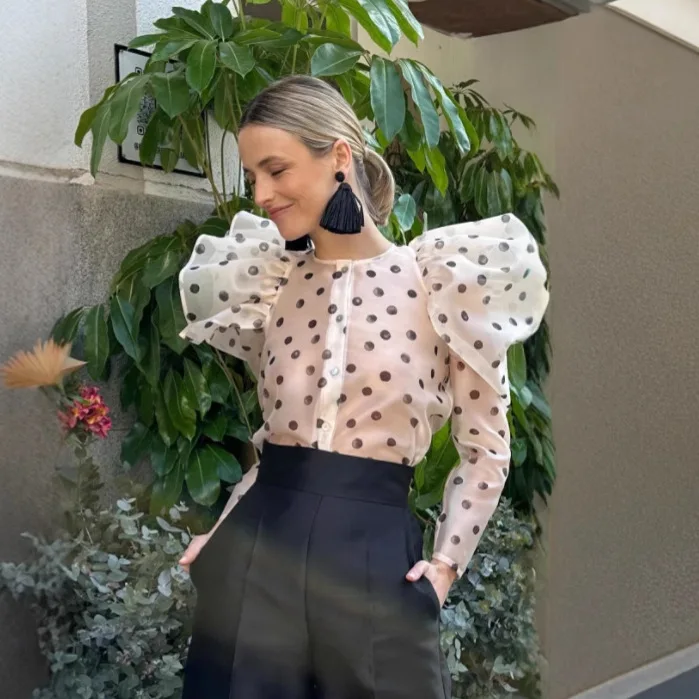 

Осенняя женская рубашка в горошек из органзы с круглым вырезом, пышными длинными рукавами, лоскутная женская блузка, элегантная стильная рубашка для женщин