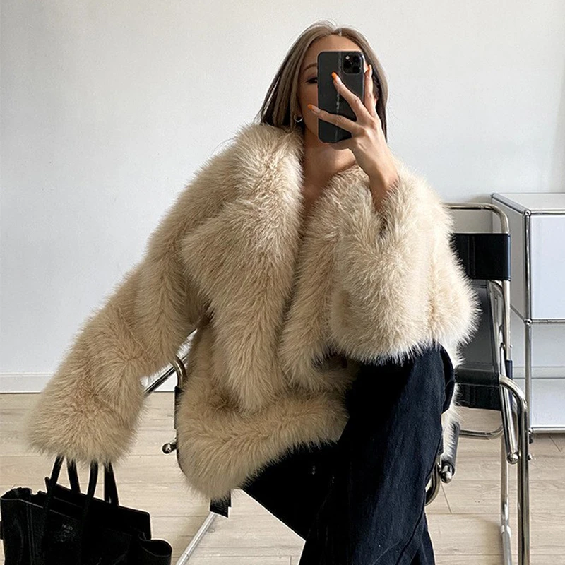 

2025Jacket Thick Warm Winter Faux Fur Coat Women Big Large Lapel Lapel Fluffy Fox Fur