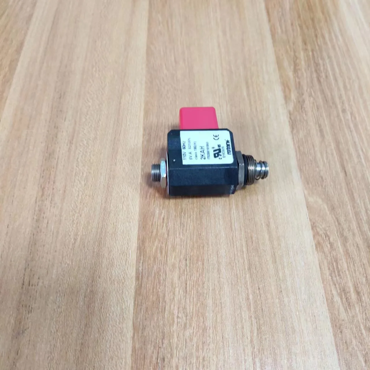 

Air Compressor Spare Parts Blowdown Solenoid Valve Kit 23467244