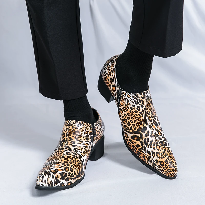 

Leopard print style men's thick soled shoes Fashion designer design Outdoor leisure party Men's plus size Trendy youth shoes