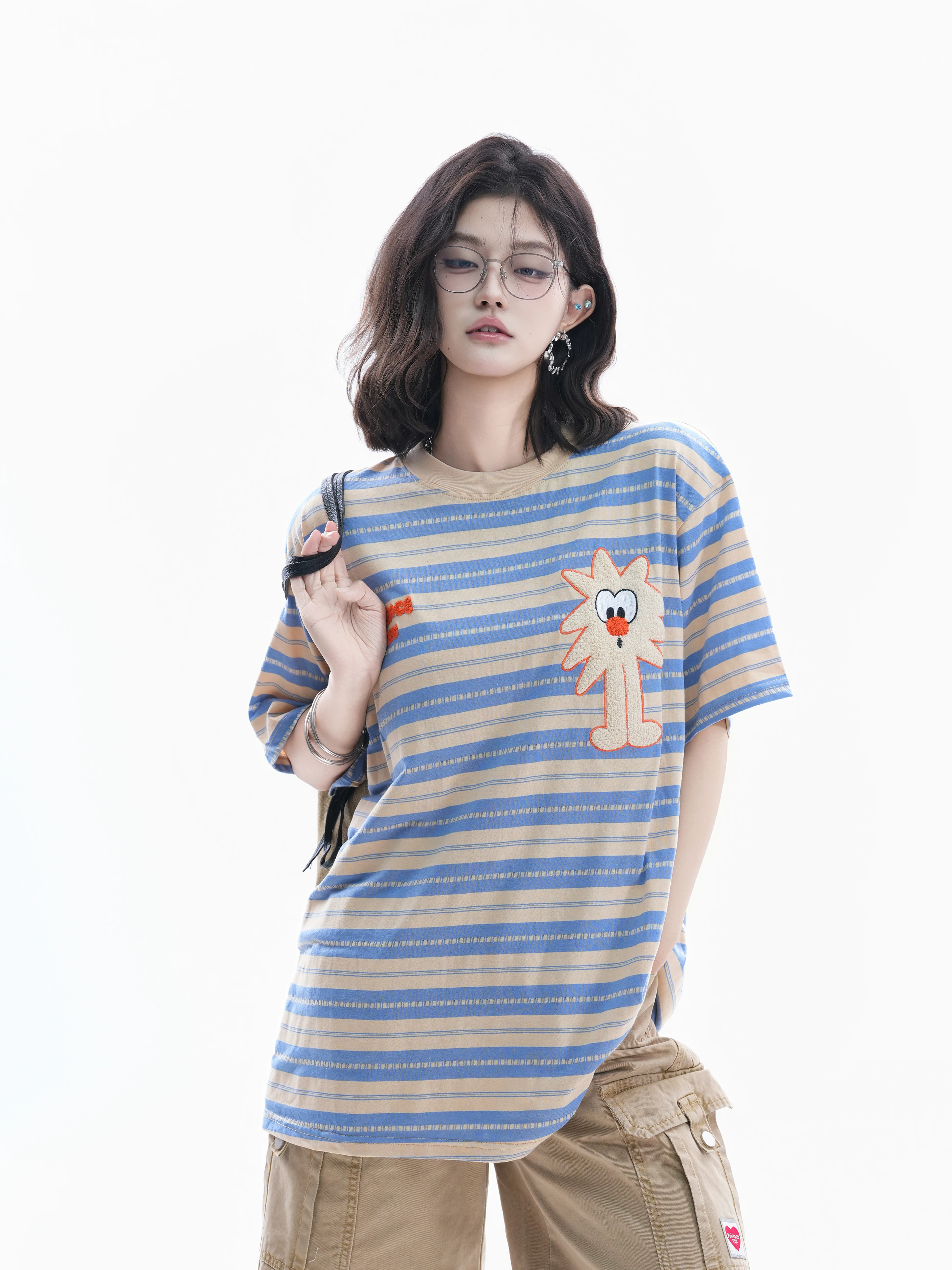 

Casual Loose Cotton Short Sleeve T-Shirt Women's Street Style Cartoon Towel Embroidery Striped Top Fashionable Couple Match