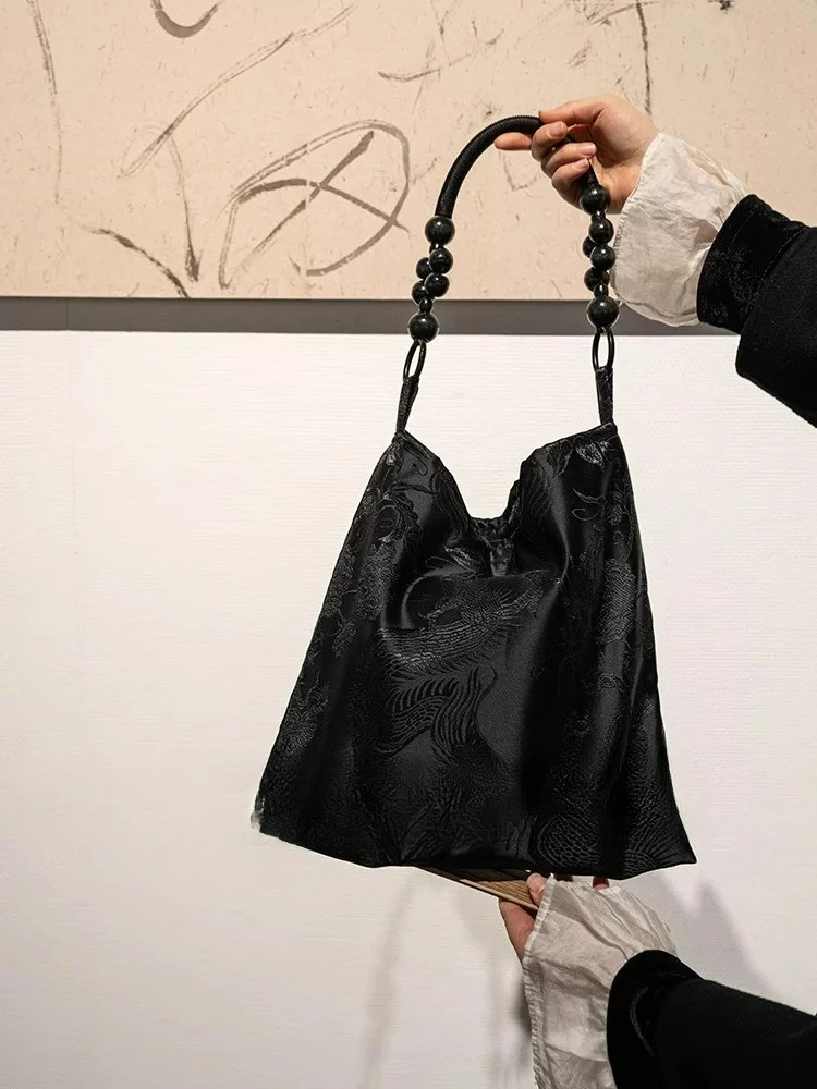 

Flower Bead One Shoulder Handbag New Chinese Style Tote Bag