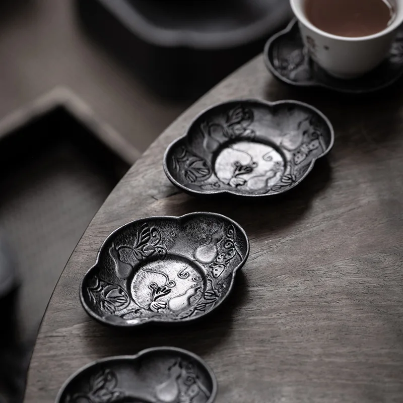 1PC Antique Tin Cup Mat, Hand Hammered Metal Tea Saucer, Non-Slip Japanese Style Tea Tray Pad, Kung Fu Tea Accessories