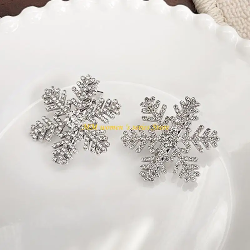 

Q39C Elegant Snowflake Hairclip Sweet Christmas Hair Clip Girl Headwear Hairpin