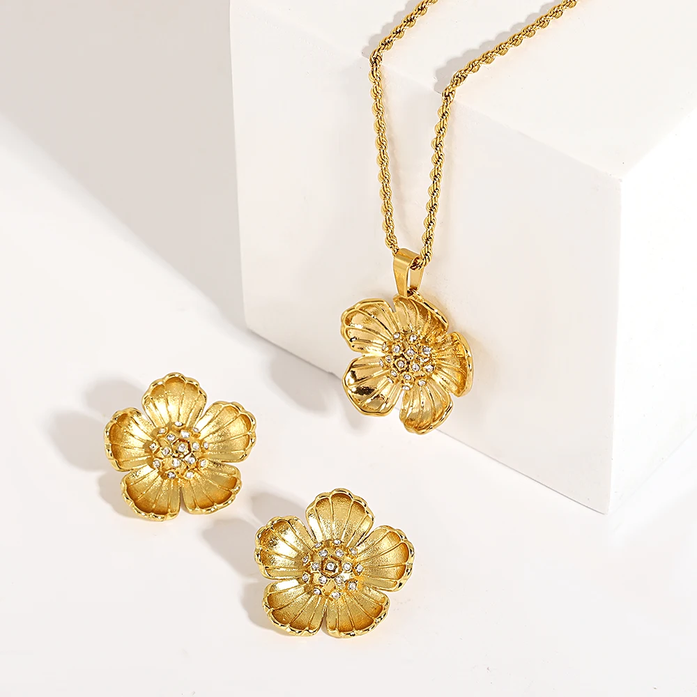 

DODOHAO Crystal Flower Pendant Necklaces Flower Stud Earrings For Women Vintage Gold Color Elegant Stainess Steel Jewelry Sets