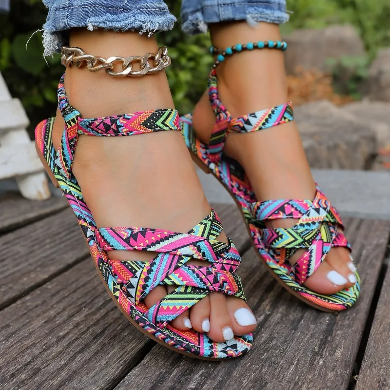 2026 Neue Ethnische Stil Übergrößen Damen-Sandalen Bequemes Elastisches Band-Design Leichte Sommer-Outdoor-Wandersandalen im Angebot