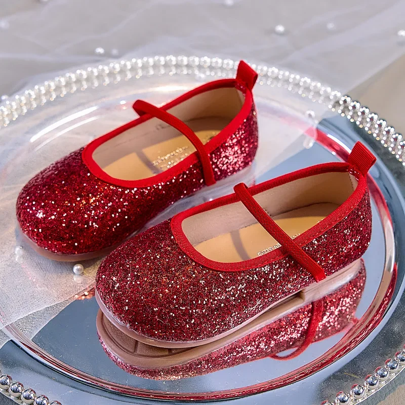 

2025 г., детская кожаная обувь для девочек, осенняя новая модная мягкая обувь в корейском стиле, нескользящая универсальная праздничная обувь принцессы