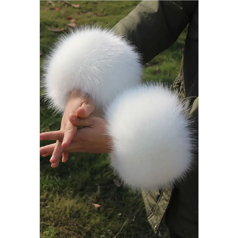 Gelang Penghangat Modis Musim Dingin Wanita Manset Mewah Bulu Palsu Lengan Luar Pergelangan Tangan Tahan Angin