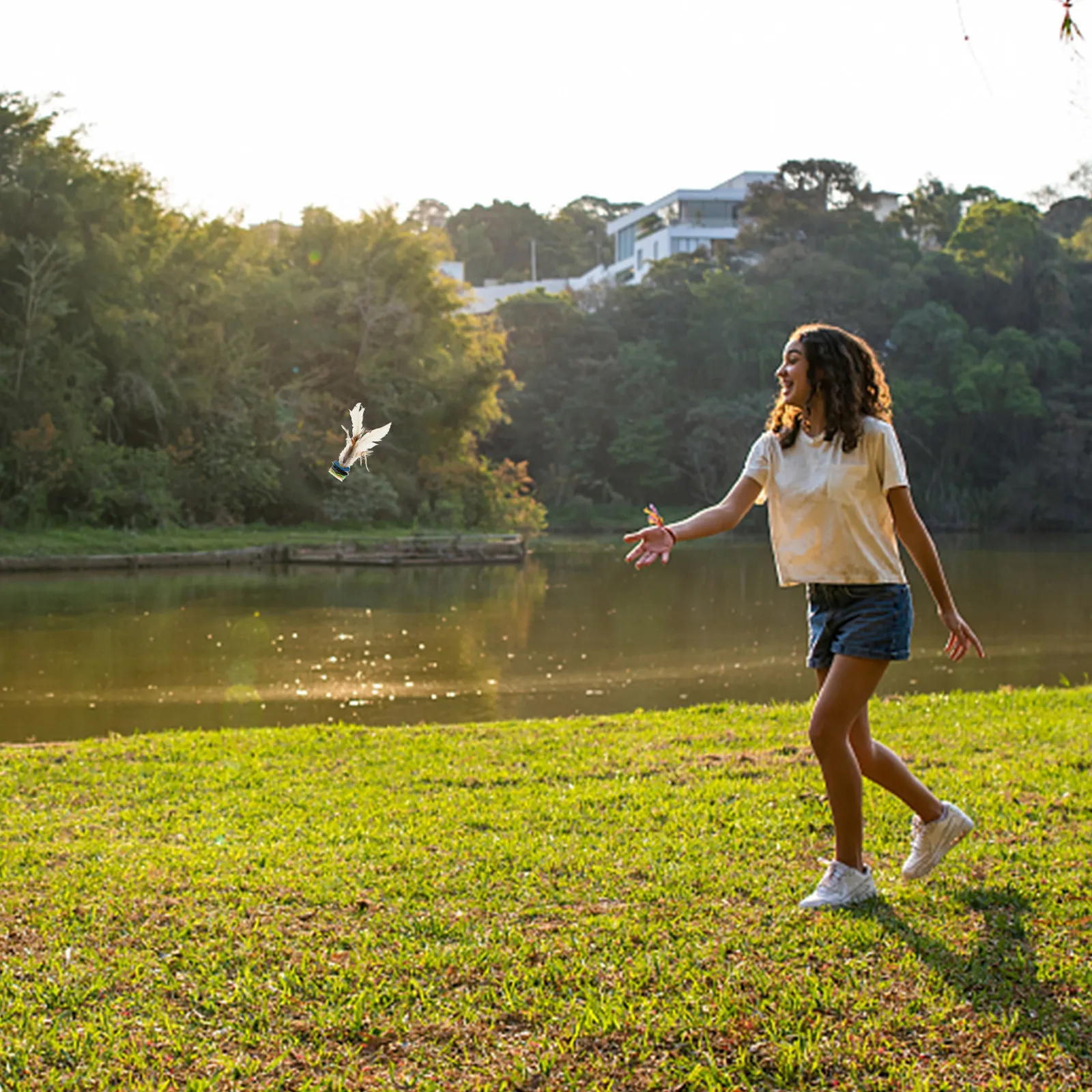 

Набор из 10 премиальных воланов Jianzi для веселой игры в футбол с ногами, развивающие силу ног и координацию тела, отлично подходят для физических тренировок.