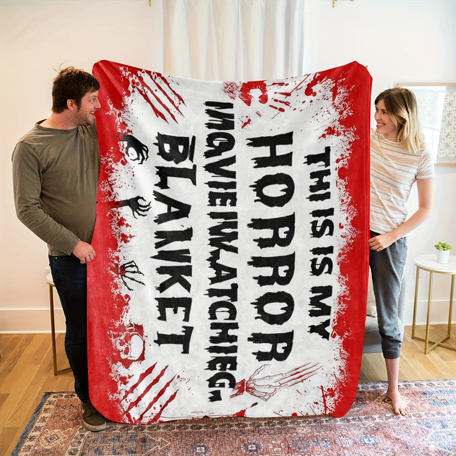 

1pc Pink Pig Fleece Blanket - 100% Polyester Soft Breathable, All-Season Family/Friend Winter Gift