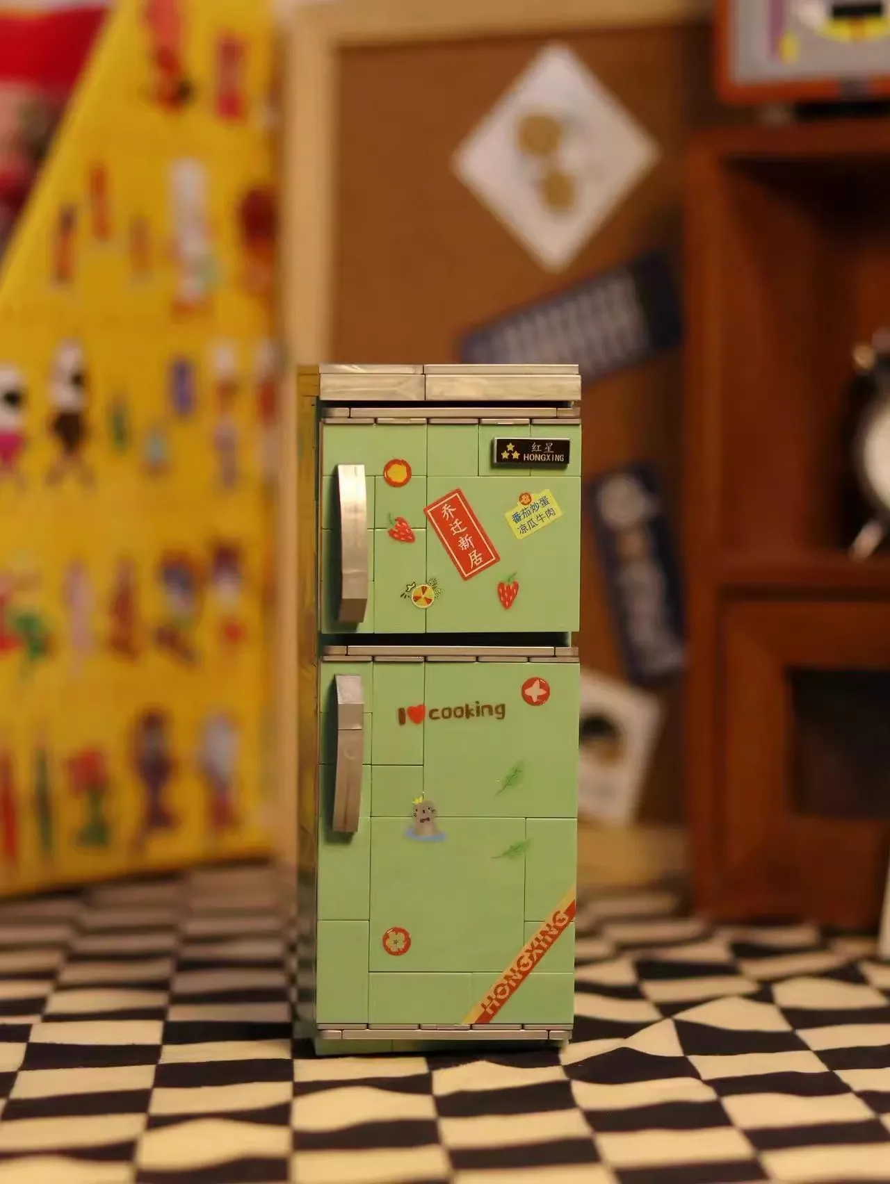 

Children's Building Blocks Retro Street View TV Refrigerator Washing Machine Puzzle DIY Assembly Toys Boy and Girl Birthday Orna