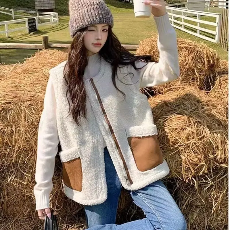 Baggy Vests Women Winter Waistcoats Sleeveless Korean Fashion Warm Cozy Clothes Spliced Designer Sweet Preppy Teens Minimalist