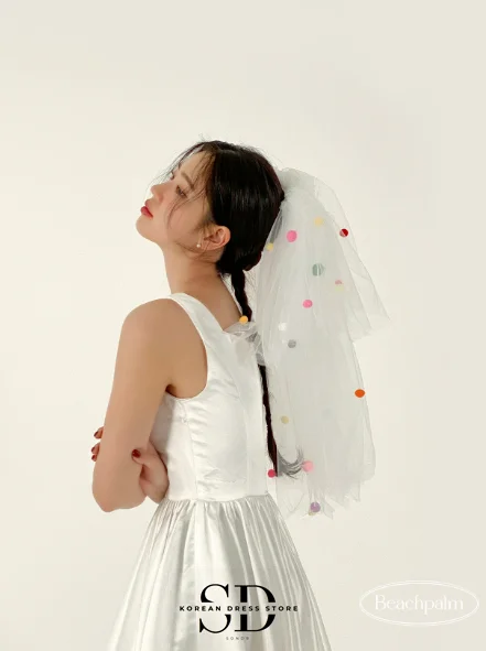 فساتين زفاف Sondr Hi-Lo من الساتان الكوري مخصصة على شكل حرف A فساتين زفاف ذاتية للتصوير الفوتوغرافي بدون أكمام فستان حفلة جميل