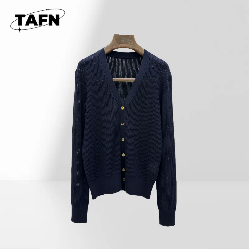 

High-Grade Plain Knitted V-neck Cardigan Linen Beautiful All-Match Fashion Comfortable Refined Simple Cozy Warmth for 25 AG2003