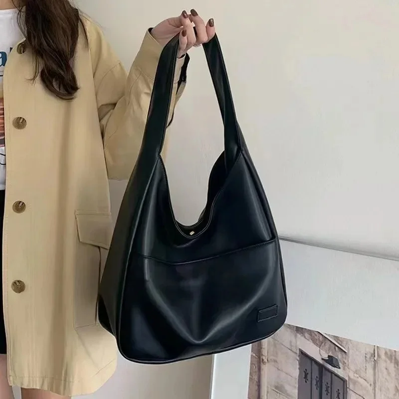 Women Large Capacity Black PU Tote Bag Versatile Elegant Shoulder Handbag