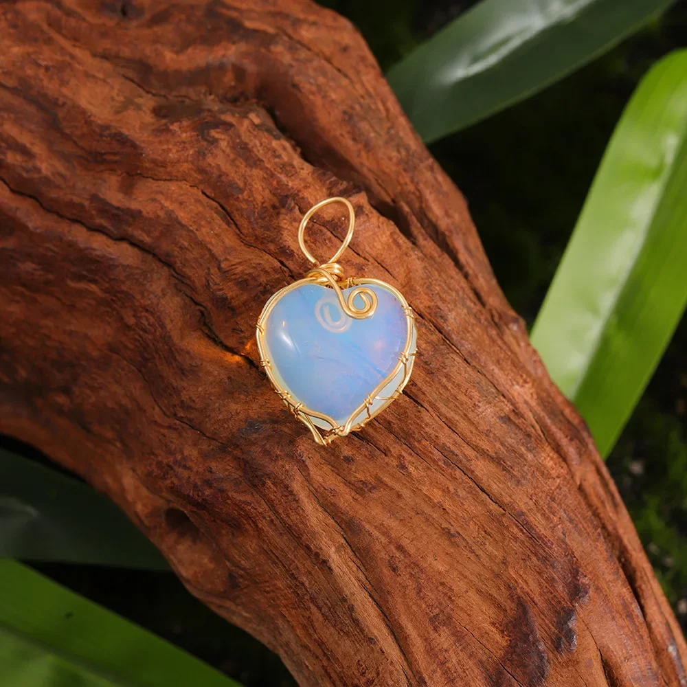 1Pc Natural Heart Shaped Opal Pendant Golden Wire Wrapped White Opalite Gemstone Polished Healing Crystal Stone with Alloy Chain