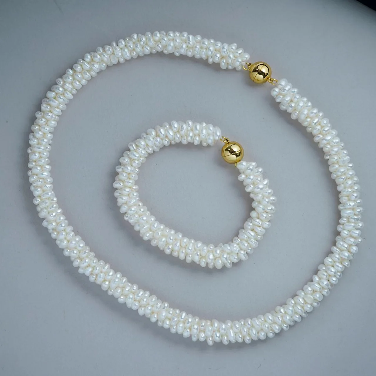 

Комплект ожерелья и браслета из натурального пресноводного жемчуга, подарок на свадьбу для женщин X684