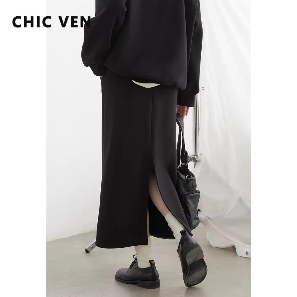 

Женская юбка CHIC VEN: корейский стиль, однотонная, с эластичным поясом, прямой крой, с разрезом, флисовая, длинная, осенне-зимняя коллекция 2026 года