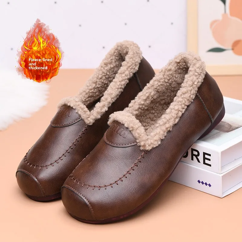 Womens Winter Fuzzy Loafers with Fleece Lining New Slip On Flat Bean Shoes Warm Comfortable Casual Cotton Shoes for Ladies