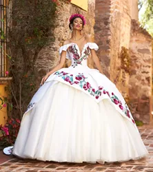 White Charro Quinceanera Dresses Ball Gown Off The Shoulder Tulle Appliques Puffy Mexican Sweet 16 Dresses 15 Anos Customized