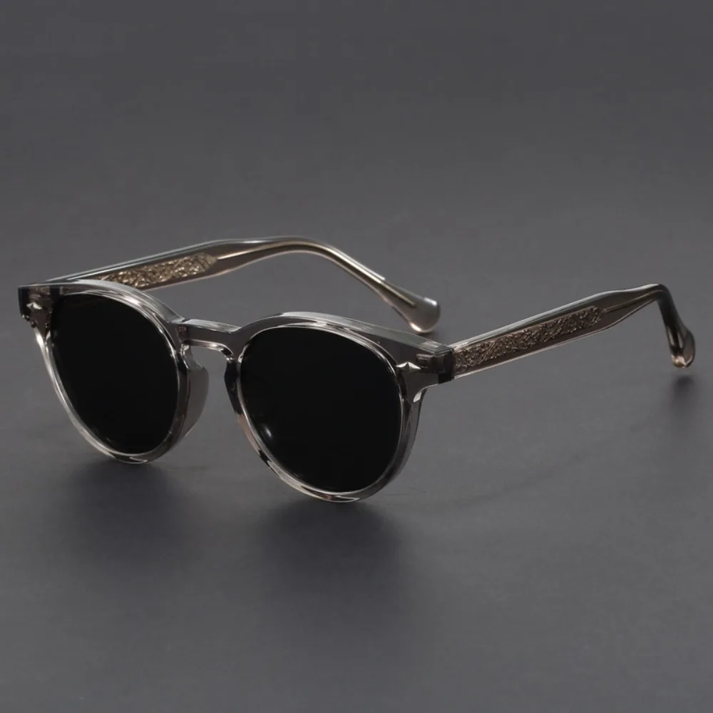 2025 New Fashion Glasses Rivet Art Pattern Design Round Retro Tone Men Women Brand Designer shades Diopter