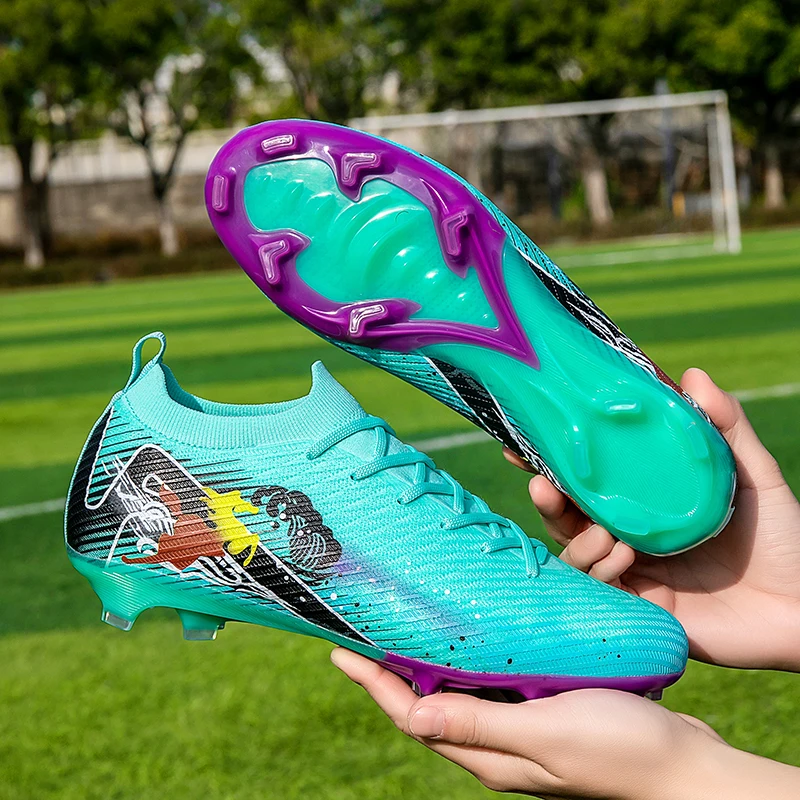 Men Professional Soccer Shoes Resistant Outdoor Football Boots Top Quality Comfortable Long Spikes Non Slip Fast Football Shoes