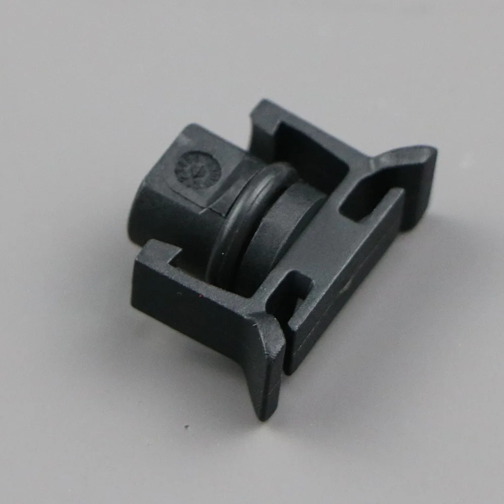 

Water Kettle Tank Hose Straight Connect Plug 31368308 For VOLVO C30 S40 S60 S80