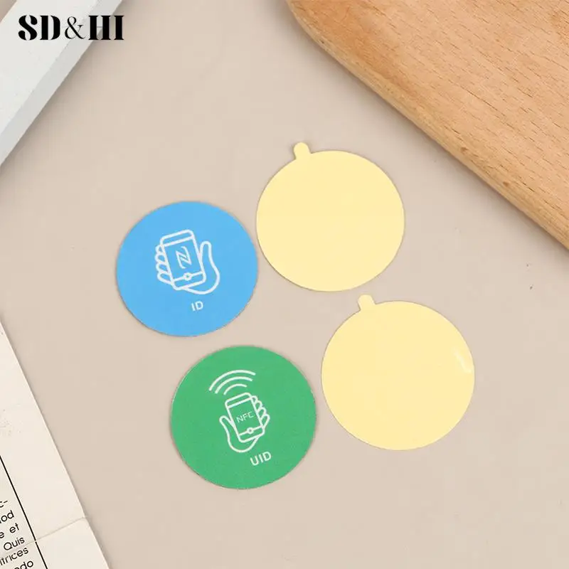 1pc RFID 125KHz T5577 Rewritable Sticker Key Tag Anti-Metal Interference Tag Rewritable Key Token Tag Card Copy Phone Sticker