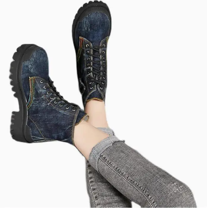 Popular Blue Denim Cloth Side Pocket Cover Motorcycle Boots Antiskid Thick Sole Jeans Round Toe Vintage Cowboy Boots Woman image 3